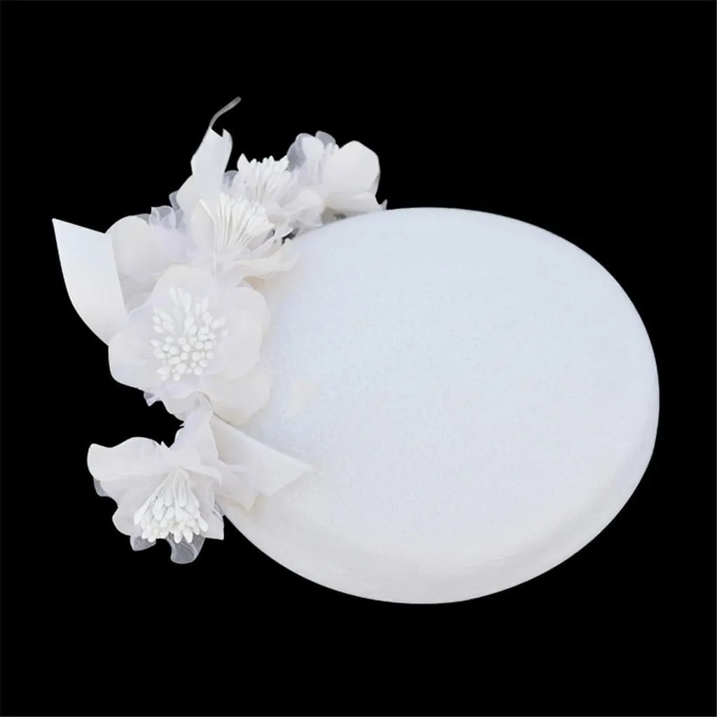 Fascinators for Women Elegant Flowers White Wedding Hat Wool Felt Cocktail Hats Lady Fedoras Derby Female Cap
